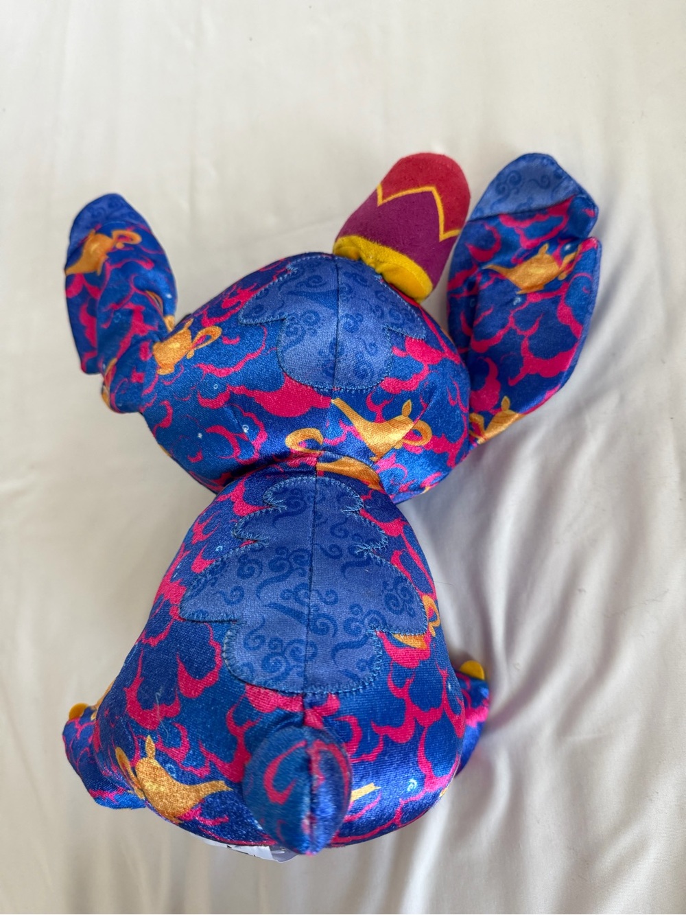 Disney Stitch Crashes Series Aladdin Plush - Picture 4 of 6
